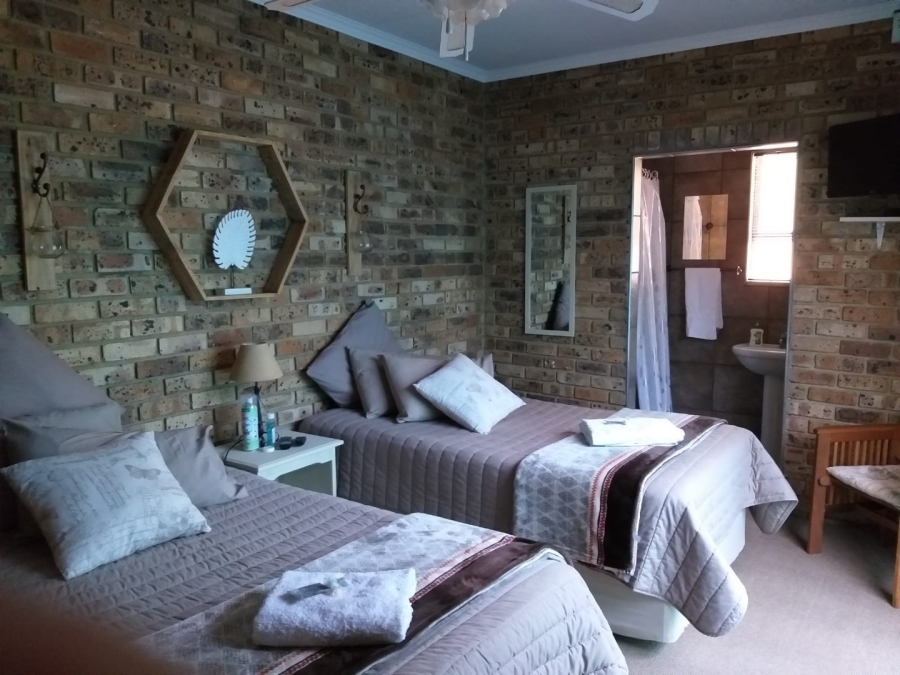 5 Bedroom Property for Sale in Vaalpark Free State